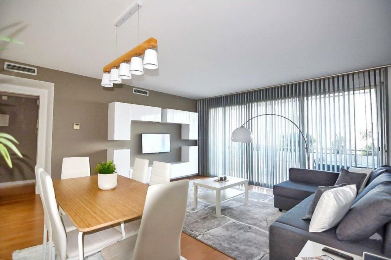 Lodging Apartments Forum 25 - Barcelona Forum Apartment 圣阿德里安-德贝索斯 外观 照片