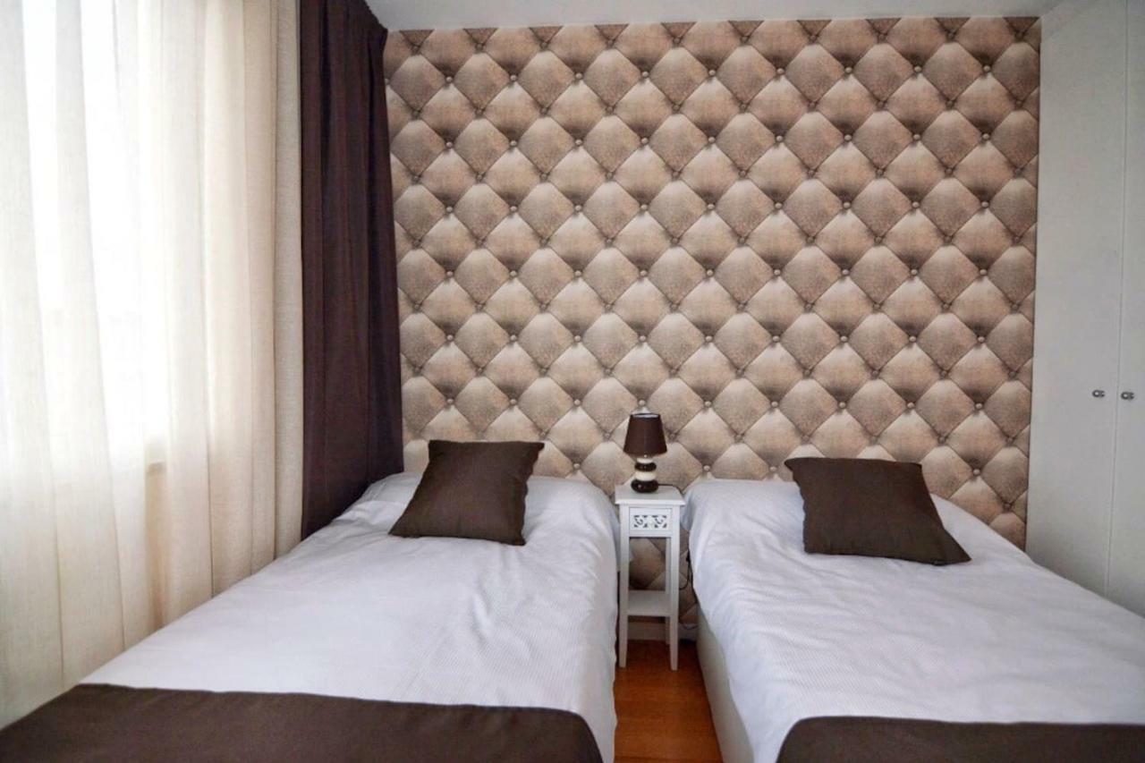 Lodging Apartments Forum 25 - Barcelona Forum Apartment 圣阿德里安-德贝索斯 外观 照片